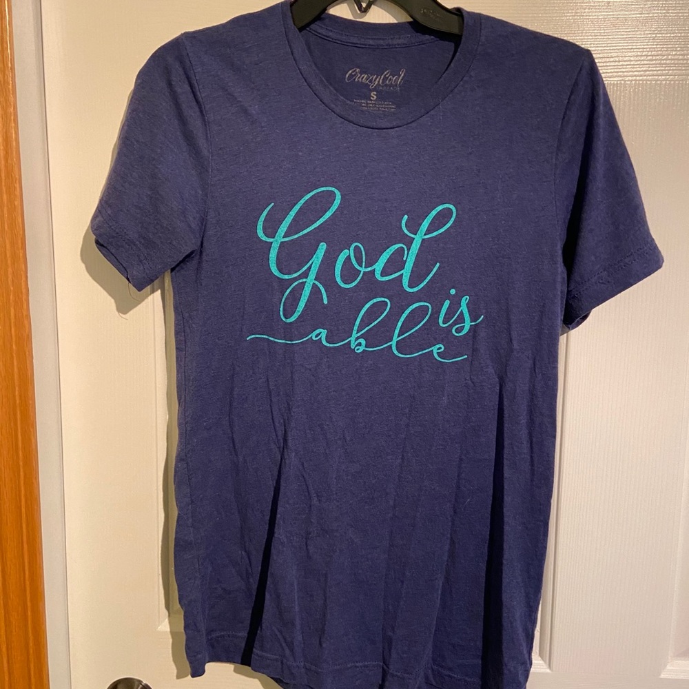 Graphic tee
